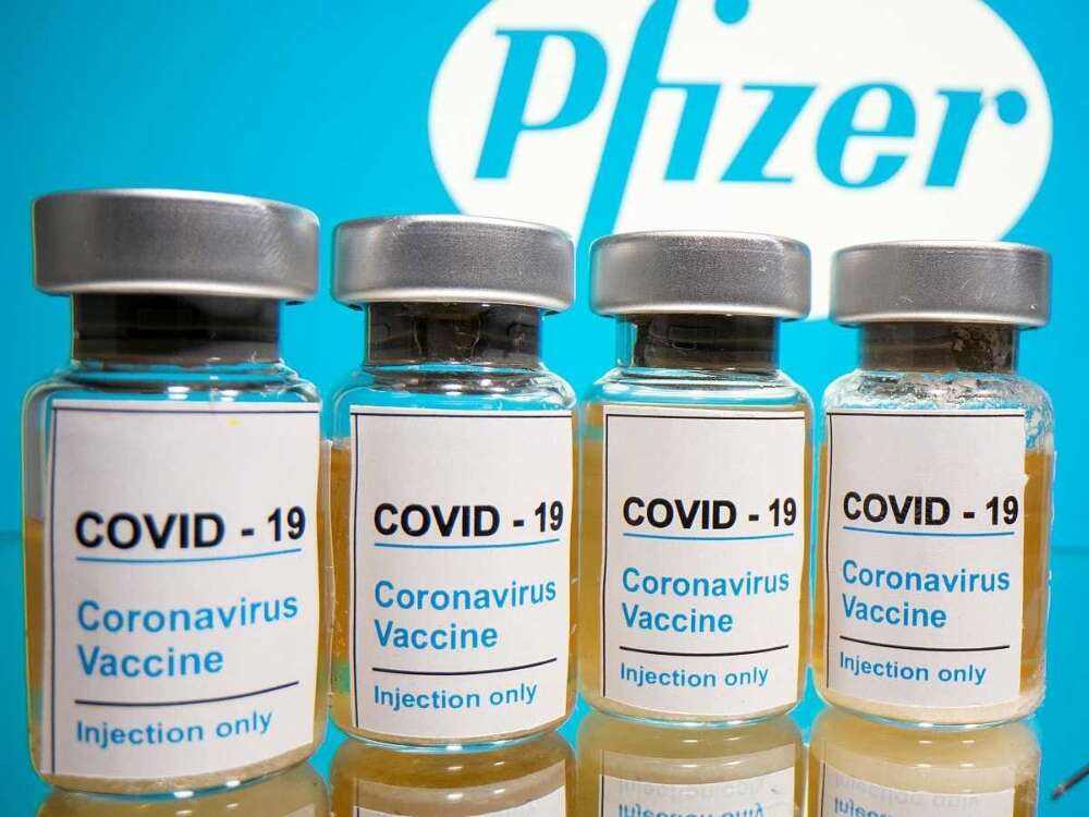 vacuna pfizer donald trump